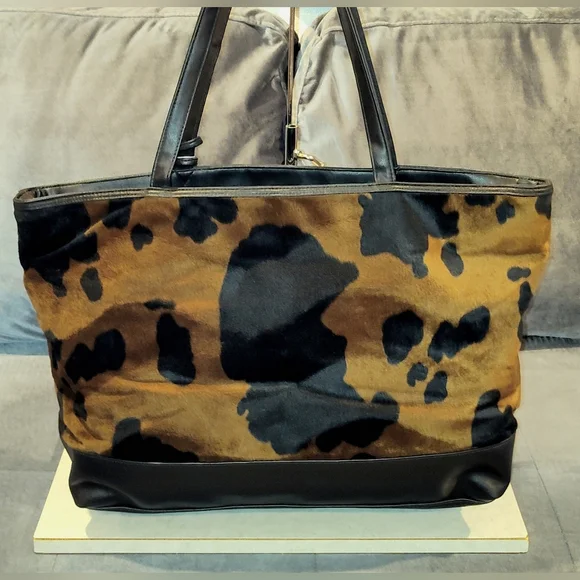 NWOT BUENO CALF HAIR ANIMAL PRINT 3 COMPARTMENT MESSANGER BAG TOTE BROWN & BLACK - Picture 3 of 16